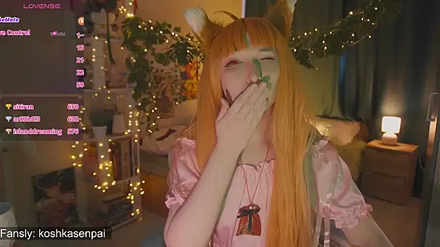 Snapshot of koshkasenpai chatting on 03.23.25 koshkasenpai online show from 03.23.25