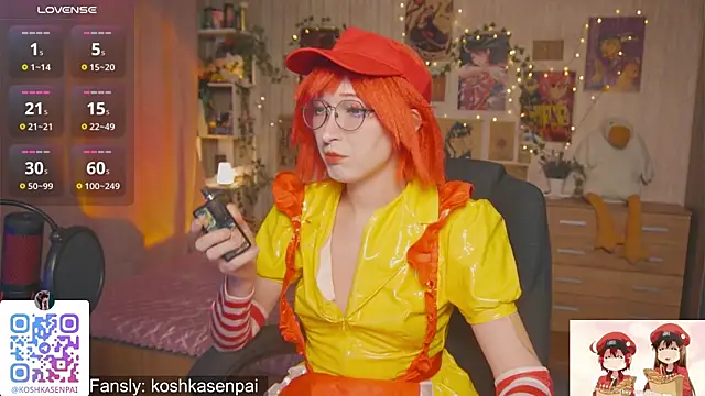 Snapshot of koshkasenpai chatting on 11.21.25 koshkasenpai online show from 11.21.25