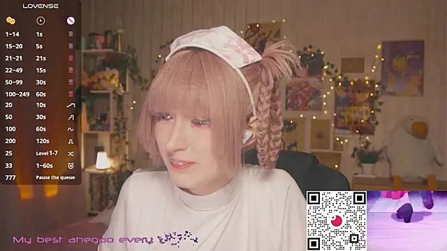 Snapshot of koshkasenpai chatting on 12.01.25 koshkasenpai online show from 12.01.25