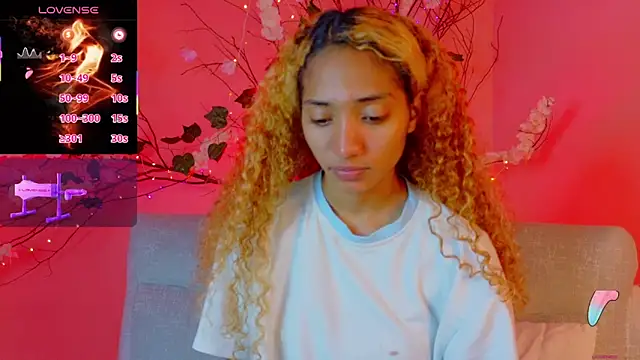 Charlotte Love10 online show from 11.12.25