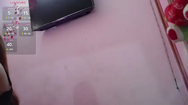 littleayshel online show from 10.23.25