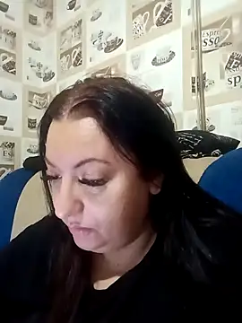 Snapshot of Veronica-Celie chatting on 12.15.24 Veronica-Celie online show from 12.15.24