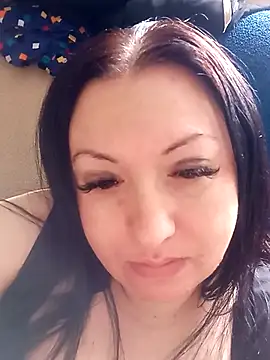 Snapshot of Veronica-Celie chatting on 02.28.25 Veronica-Celie online show from 02.28.25