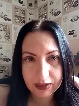 Snapshot of Veronica-Celie chatting on 11.01.25 Veronica-Celie online show from 11.01.25