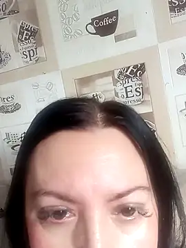 Snapshot of Veronica-Celie chatting on 11.03.25 Veronica-Celie online show from 11.03.25