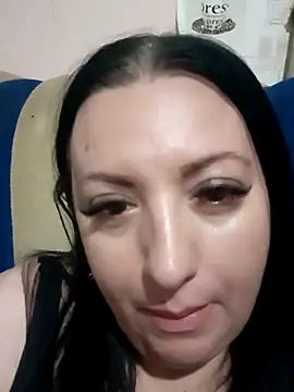 Snapshot of Veronica-Celie chatting on 11.13.25 Veronica-Celie online show from 11.13.25