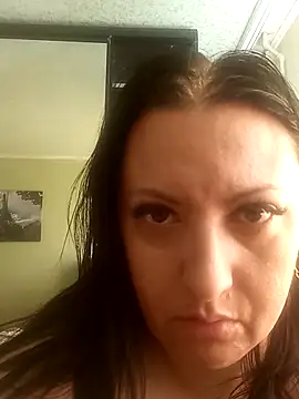 Snapshot of Veronica-Celie chatting on 11.25.25 Veronica-Celie online show from 11.25.25