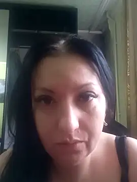 Snapshot of Veronica-Celie chatting on 11.27.25 Veronica-Celie online show from 11.27.25