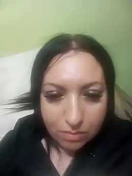 Snapshot of Veronica-Celie chatting on 05.03.26 Veronica-Celie online show from 05.03.26