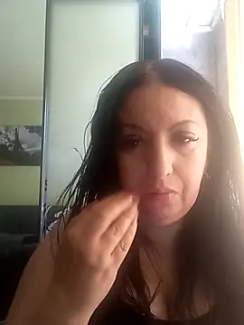 Snapshot of Veronica-Celie chatting on 06.02.26 Veronica-Celie online show from 06.02.26