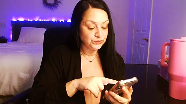 AlyssiaAmoreXO online show from 07.31.26