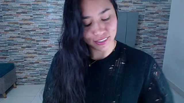  joy yva online show from 11.07.25