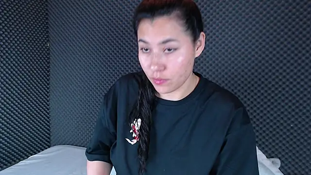  joy yva online show from 12.16.25