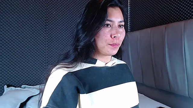  joy yva online show from 12.19.25