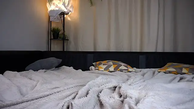 AlthenaBramblett online show from 12.08.24