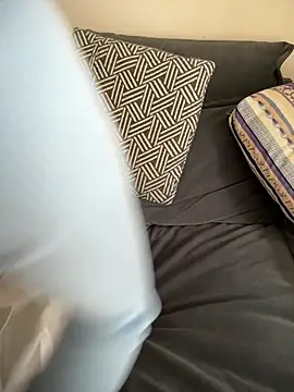 Snapshot of CN-Shanshan chatting on 04.15.26 CN-Shanshan online show from 04.15.26