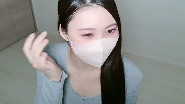 yuki room online show from 02.05.26