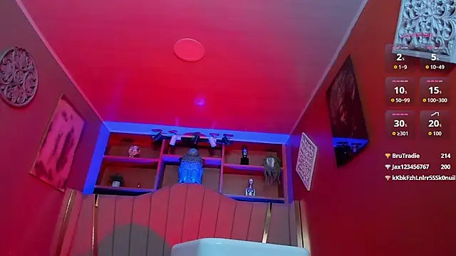 Lucy Williiams online show from 10.03.25