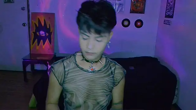 Snapshot of alex_one888 chatting on 10.02.25 alex one888 online show from 10.02.25