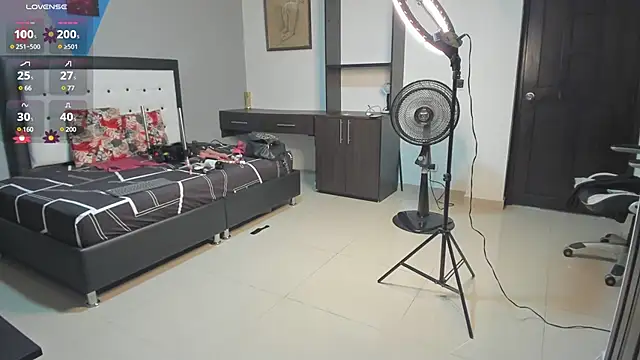 valeria hurtado online show from 02.14.25