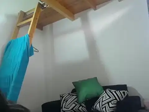 Snapshot of khleo_lionss chatting on 03.04.25 khleo lionss online show from 03.04.25