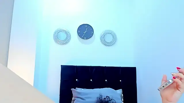 kathyajhonss online show from 01.20.25