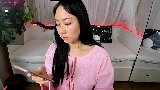 Inari Okami  online show from 12.10.24