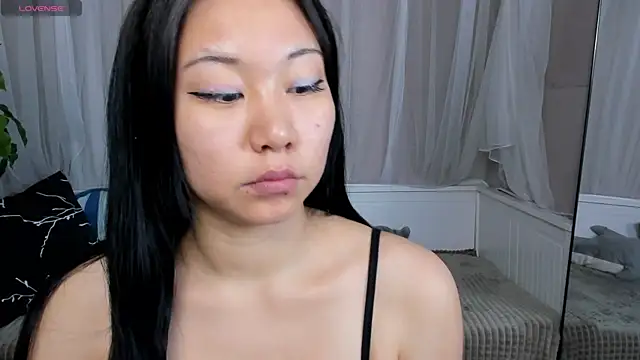 Inari Okami  online show from 01.19.25