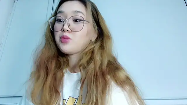 Jennatyan online show from 11.19.25