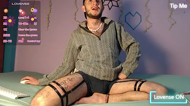 Snapshot of Dante_Bear_ chatting on 02.13.26 Dante Bear online show from 02.13.26