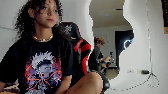 Snapshot of Milanxht chatting on 01.22.25 Milanxht online show from 01.22.25