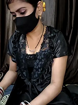 kaveerpooja947 online show from 10.01.25