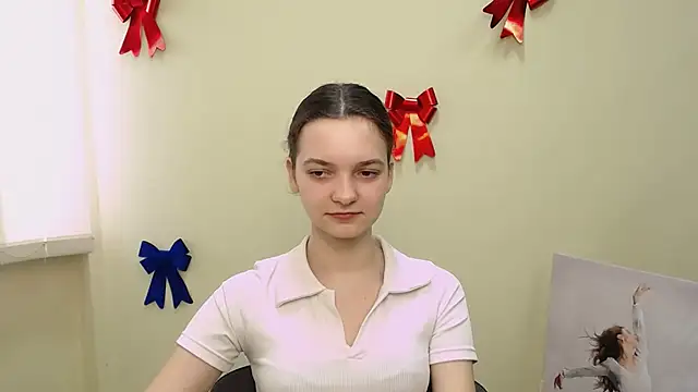  SusieSu  online show from 02.05.25