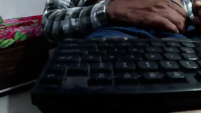 Snapshot of GO_LALA chatting on 01.21.25 GO LALA online show from 01.21.25