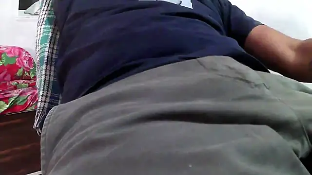 Snapshot of GO_LALA chatting on 01.22.25 GO LALA online show from 01.22.25