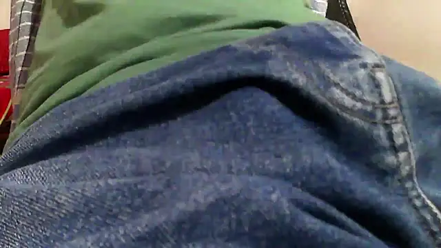 Snapshot of GO_LALA chatting on 03.03.25 GO LALA online show from 03.03.25