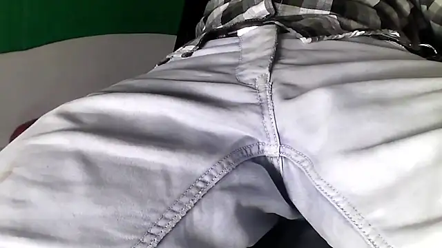 Snapshot of GO_LALA chatting on 03.17.25 GO LALA online show from 03.17.25