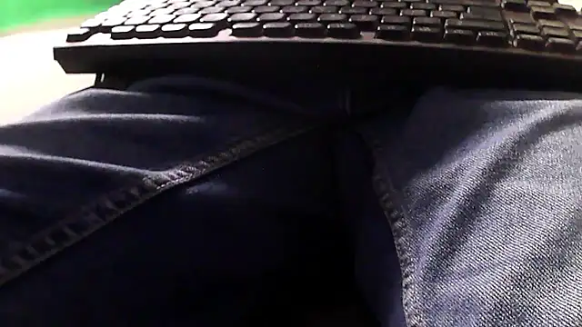 Snapshot of GO_LALA chatting on 03.20.25 GO LALA online show from 03.20.25