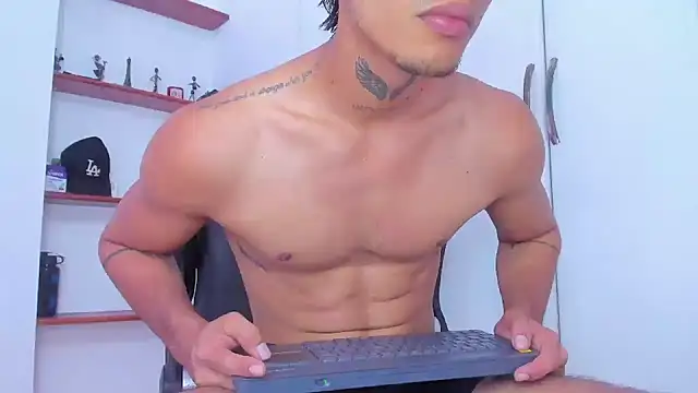 Jonryder  online show from 12.16.25