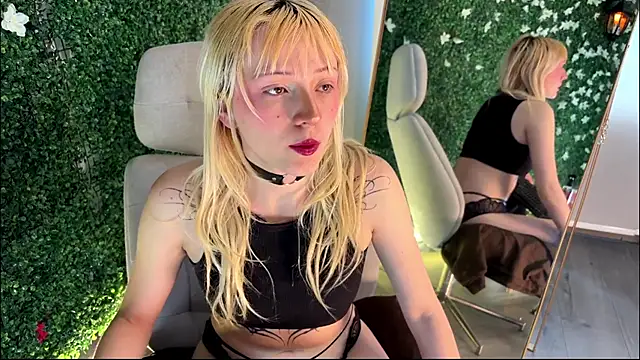 Cloe five online show from 09.13.25