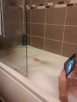 Snapshot of nataliecdlive chatting on 12.08.24 nataliecdlive online show from 12.08.24