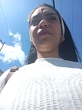 Snapshot of Sara-77 chatting on 01.23.25 Sara-77 online show from 01.23.25