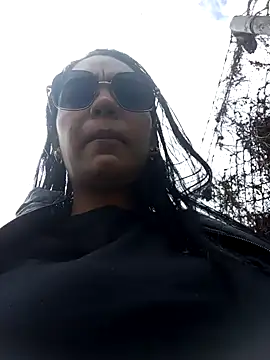 Snapshot of Sara-77 chatting on 01.30.25 Sara-77 online show from 01.30.25