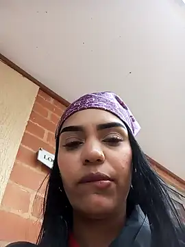 Snapshot of Sara-77 chatting on 02.08.25 Sara-77 online show from 02.08.25