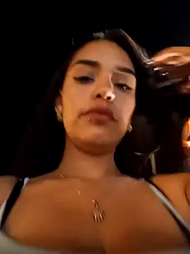 Snapshot of Sara-77 chatting on 02.25.25 Sara-77 online show from 02.25.25