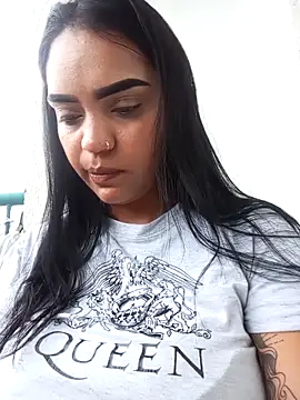 Snapshot of Sara-77 chatting on 09.19.25 Sara-77 online show from 09.19.25