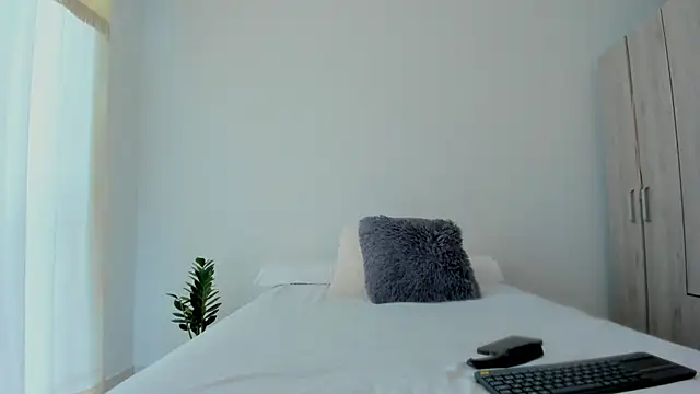 Snapshot of andyylove_jk chatting on 04.30.26 andyylove jk online show from 04.30.26