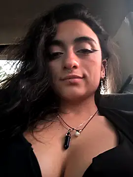 Lila Desiree online show from 10.19.25