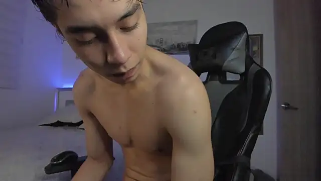 facebaby1 online show from 02.08.25