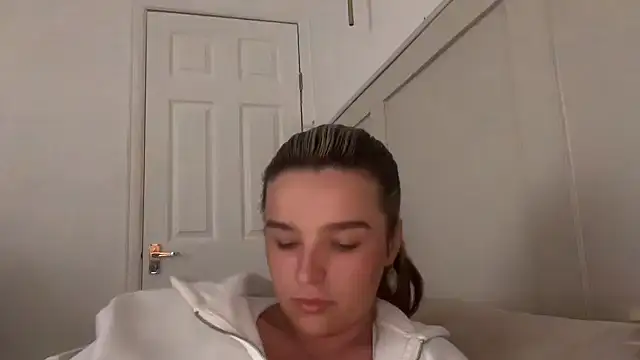 maisiesmithx online show from 09.16.25